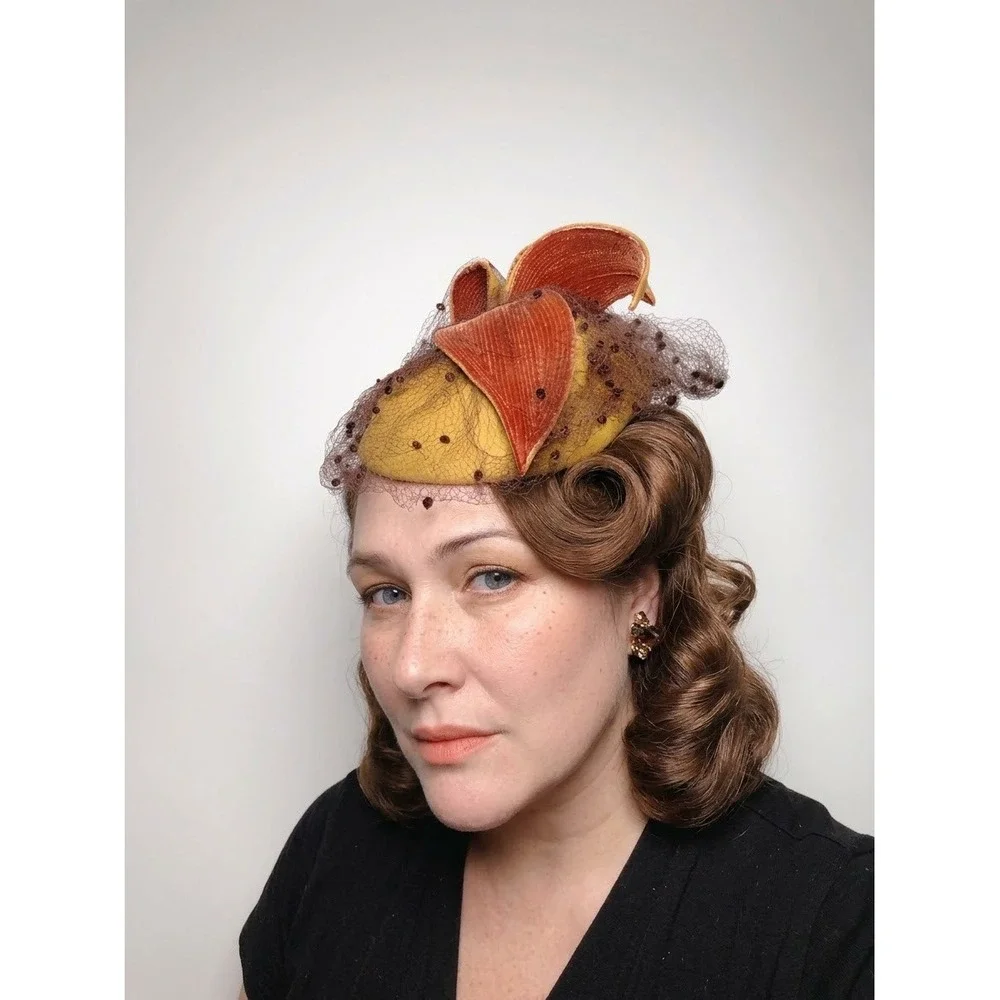 Vintage 1940s Tilt Hat Mustard Yellow Felt Brown Velvet Leaves Eagle Handcraft